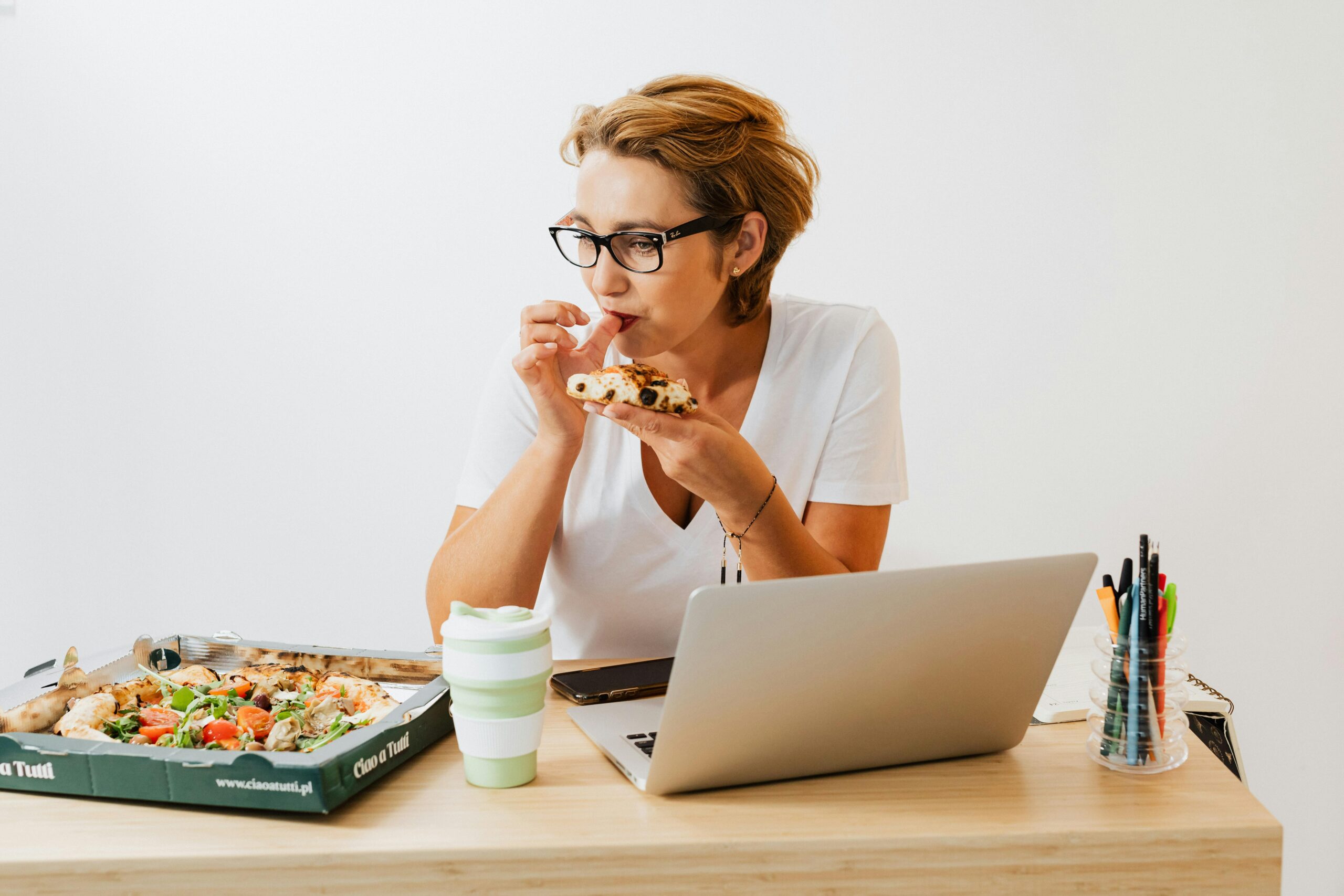 Fuelling Success: The Connection Between Nutrition and Business Performance